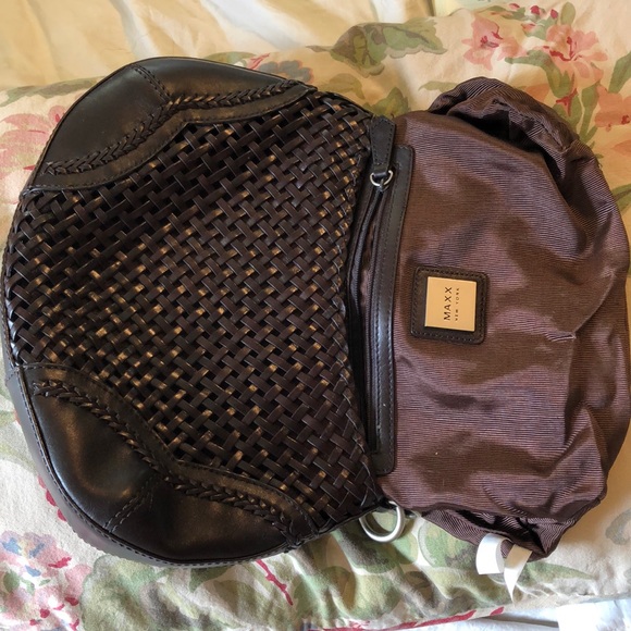 MAXX NEW YORK Classic Woven Brown Leather Shoulder Bag Hardware Stap $129 NEW - Picture 2 of 14